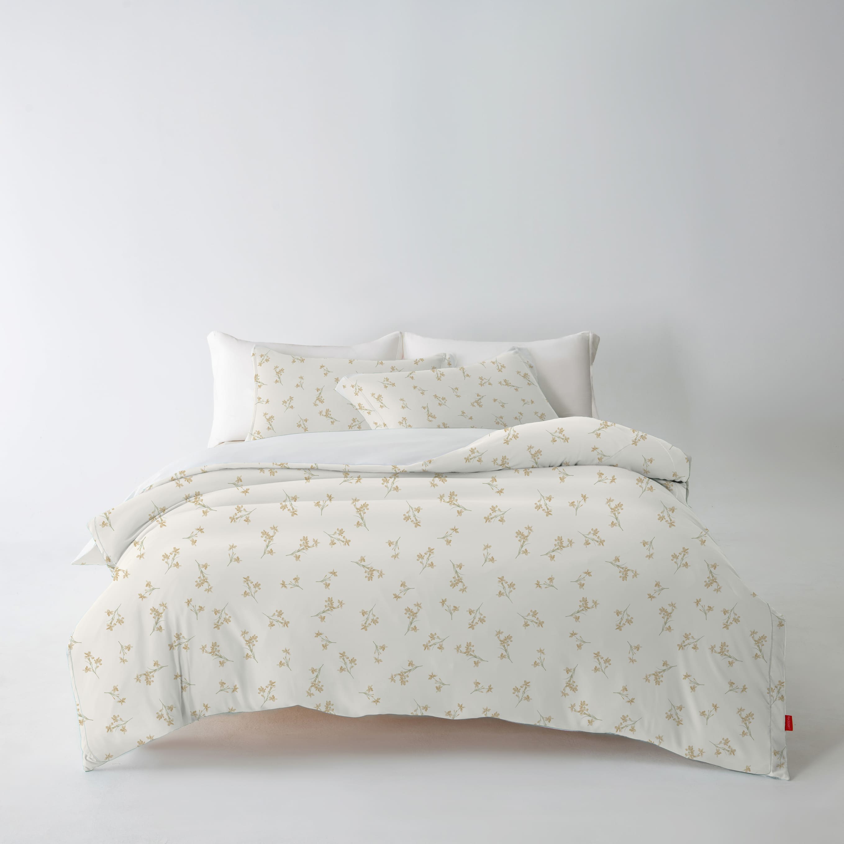 3-Sided Zipped Around Duvet Cover Set · Grey Bloom Floral