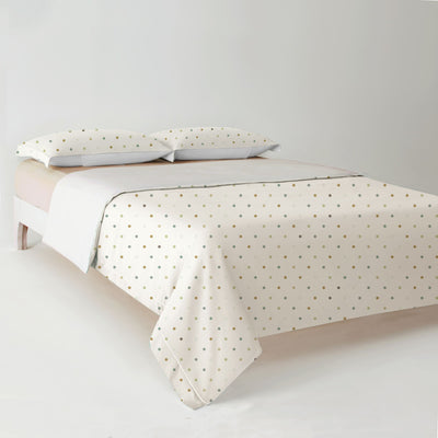 White duvet cover set with polka dot pattern, soft printed bedding by Redssen #color_spot-pattern