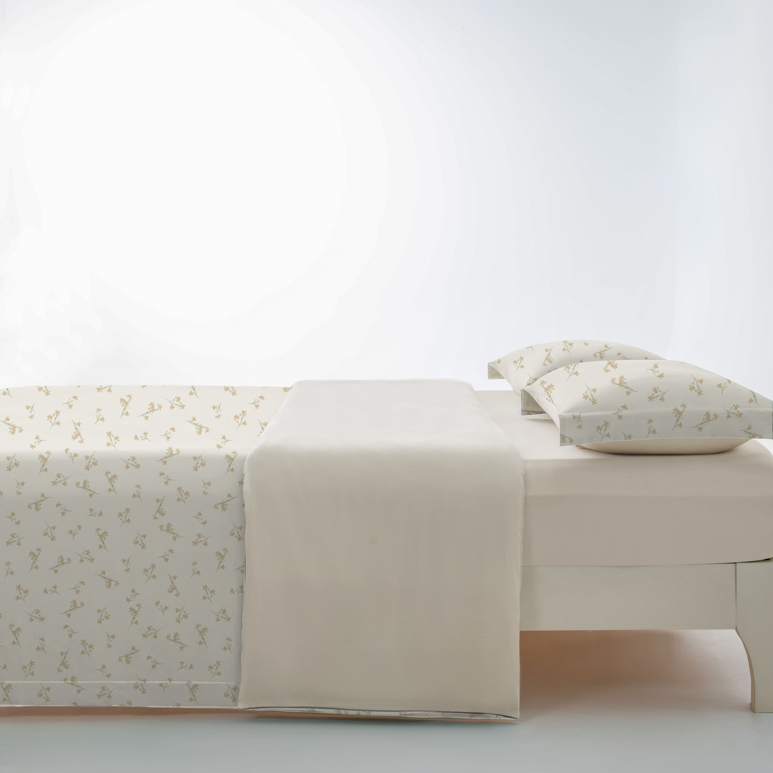 Easy to Use Duvet Cover Set · Rose Garden