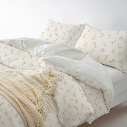 Easy to Use Duvet Cover Set · Rose Garden