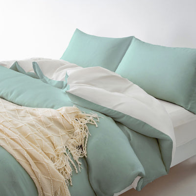 Redssen Cloud Green duvet cover set with 3-sided zip, easy to change bedding, soft breathable for a cosy night’s sleep #color_cloud-green