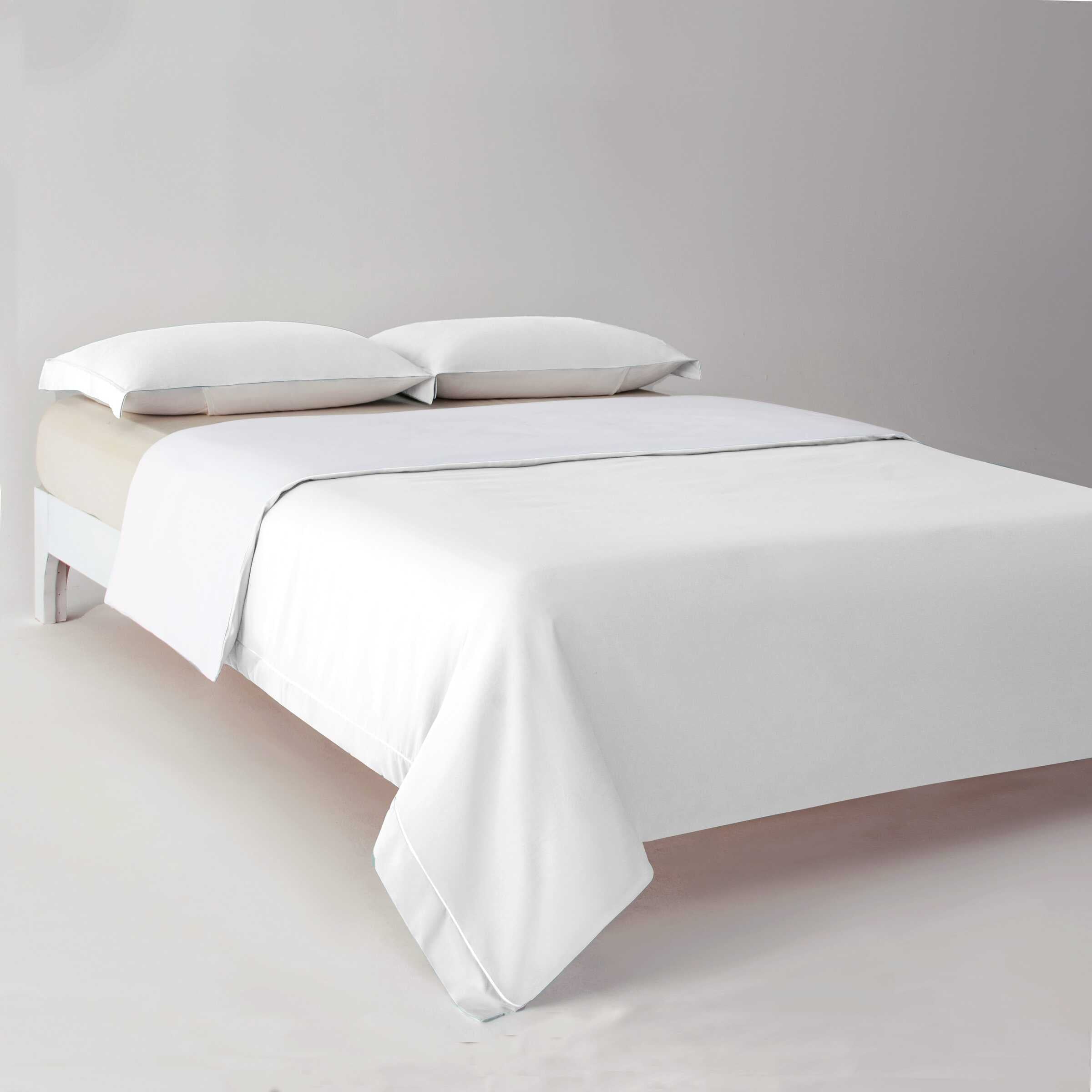 3-Sided Zipper Duvet Cover Set  · Cloud Green